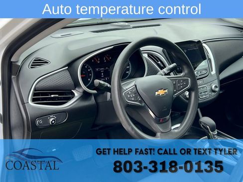 Used 2024 Chevrolet Malibu LT FWD image 5