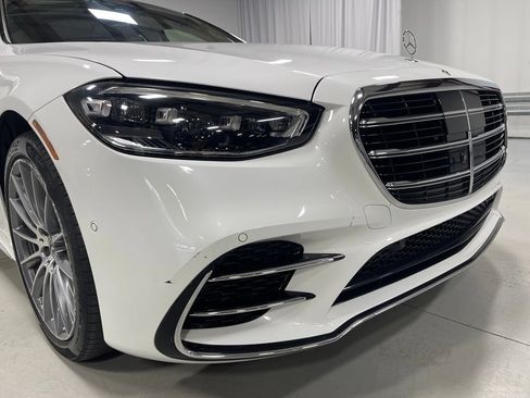 Used 2024 Mercedes-Benz S 580 4MATIC Sedan image 11