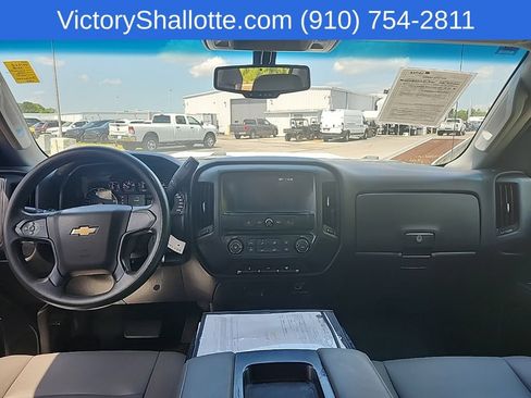 Used 2018 Chevrolet Silverado 3500 W/T w/ WT Convenience Package RWD image 4