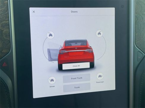 Used 2019 Tesla Model X Long Range image 10