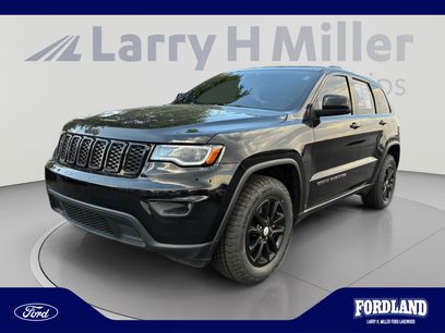 Used 2021 Jeep Grand Cherokee Laredo