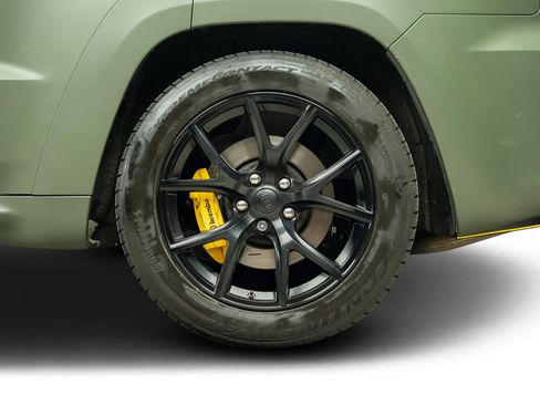 Used 2021 Jeep Grand Cherokee Trackhawk w/ Trailer Tow Group IV image 28