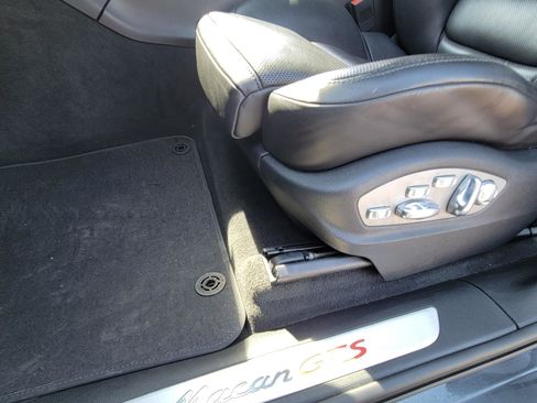 Used 2017 Porsche Macan GTS w/ Premium Package Plus image 24