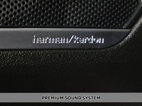 Used 2023 Hyundai Santa Fe Calligraphy image 5