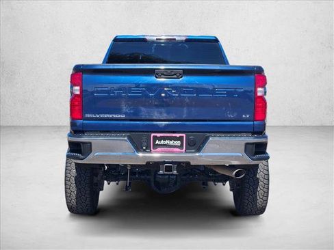 Used 2023 Chevrolet Silverado 2500 LT w/ Convenience Package AWD/4WD image 7