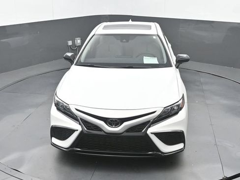Used 2023 Toyota Camry SE FWD image 31