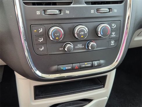 Certified 2017 Dodge Grand Caravan SE w/ Power Window Group image 28