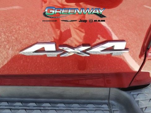 Used 2019 RAM 1500 Laramie w/ Sport Appearance Package AWD/4WD image 32