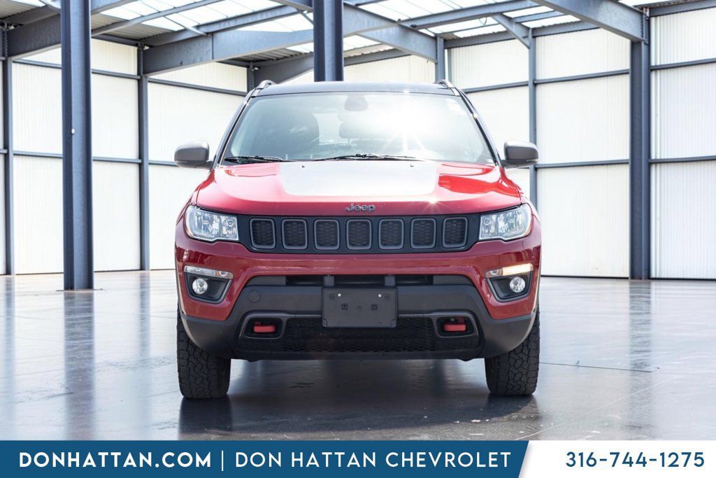 Used 2018 Jeep Compass Trailhawk w/ Cold Weather Group AWD/4WD image 23