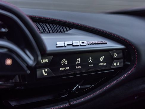 Used 2021 Ferrari SF90 Stradale image 16