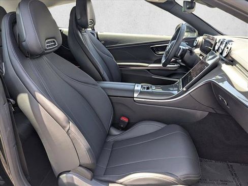Used 2024 Mercedes-Benz CLE 300 4MATIC Cabriolet image 19