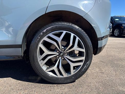 Used 2020 Land Rover Range Rover Evoque First Edition image 34