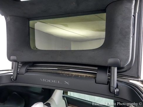 Used 2022 Tesla Model X AWD/4WD image 38