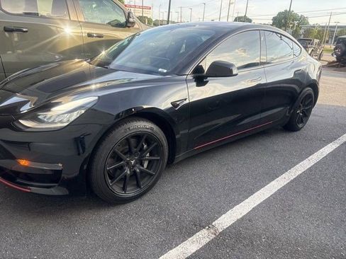 Used 2019 Tesla Model 3 Long Range RWD image 3