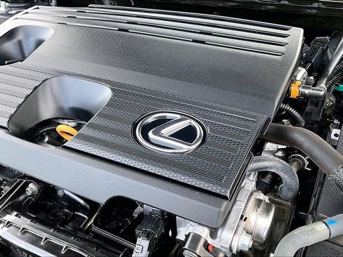 Used 2022 Lexus ES 300h w/ Accessory Package 2 image 32