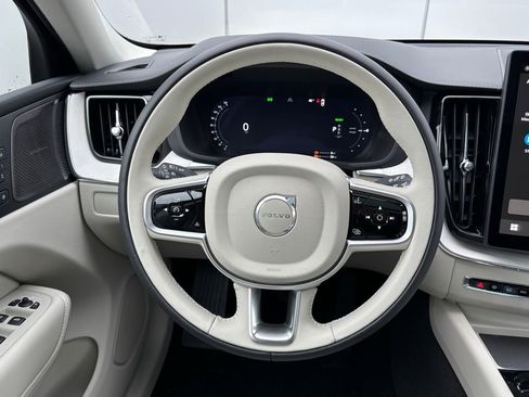 New 2026 Volvo XC60 T8 Ultra w/ Protection Package Premier AWD/4WD image 11