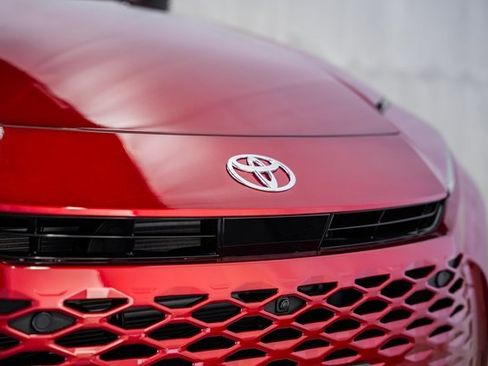 New 2026 Toyota Crown Signia image 12