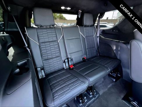 Used 2025 Cadillac Escalade V AWD/4WD image 26