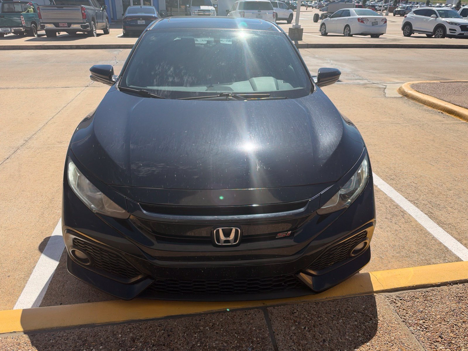 Used 2018 Honda Civic Si image 2