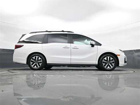 Used 2025 Honda Odyssey EX-L image 26