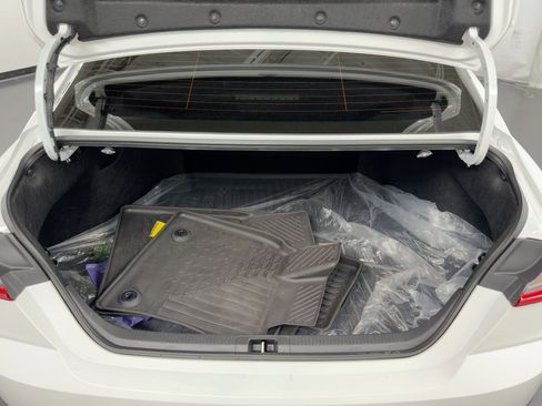 Used 2026 Toyota Camry LE image 25