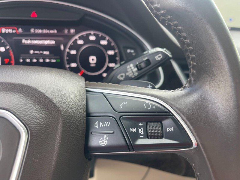 Used 2017 Audi Q7 3.0T Prestige AWD/4WD image 35