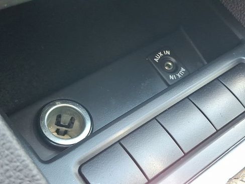 Used 2012 Volkswagen Jetta SE FWD image 26