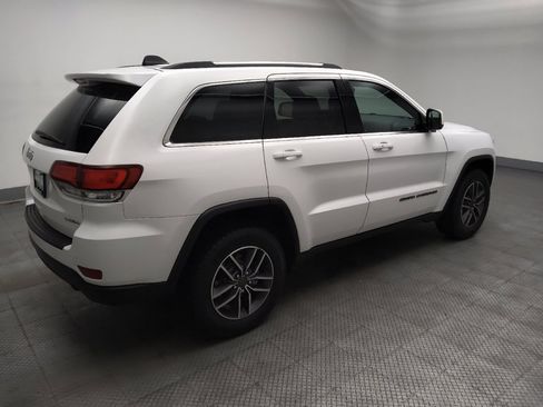 Used 2020 Jeep Grand Cherokee Laredo w/ 18" Wheel & 8.4" Radio Group AWD/4WD image 10