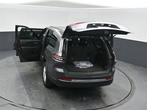 New 2025 Jeep Grand Cherokee L Laredo image 53