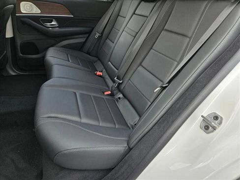 Used 2025 Mercedes-Benz GLE 350 4MATIC image 15