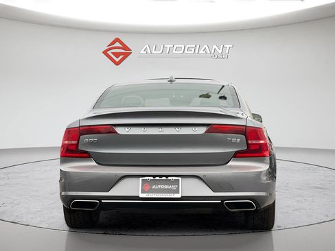 Used 2017 Volvo S90 T5 Inscription w/ Vision Package image 6