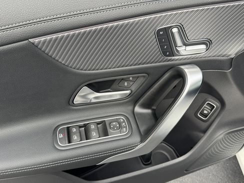 Used 2025 Mercedes-Benz CLA 250 image 18