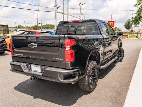 Used 2025 Chevrolet Silverado 1500 Custom Trail Boss AWD/4WD image 9