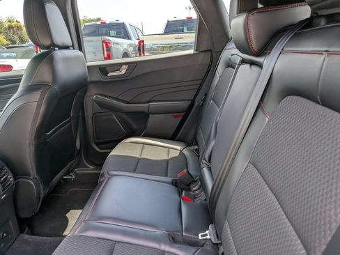 Certified 2023 Ford Escape ST-Line w/ Tech Pack #1 FWD image 22
