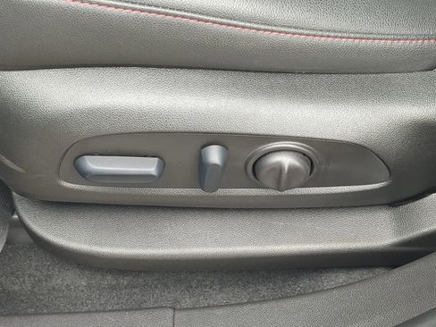 Used 2024 Chevrolet Blazer RS w/ Driver Confidence II Package image 20