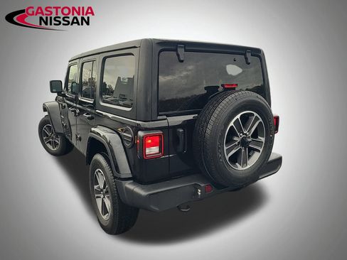 Used 2023 Jeep Wrangler Sahara image 51
