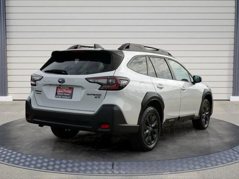 Used 2024 Subaru Outback Onyx Edition XT AWD/4WD image 7