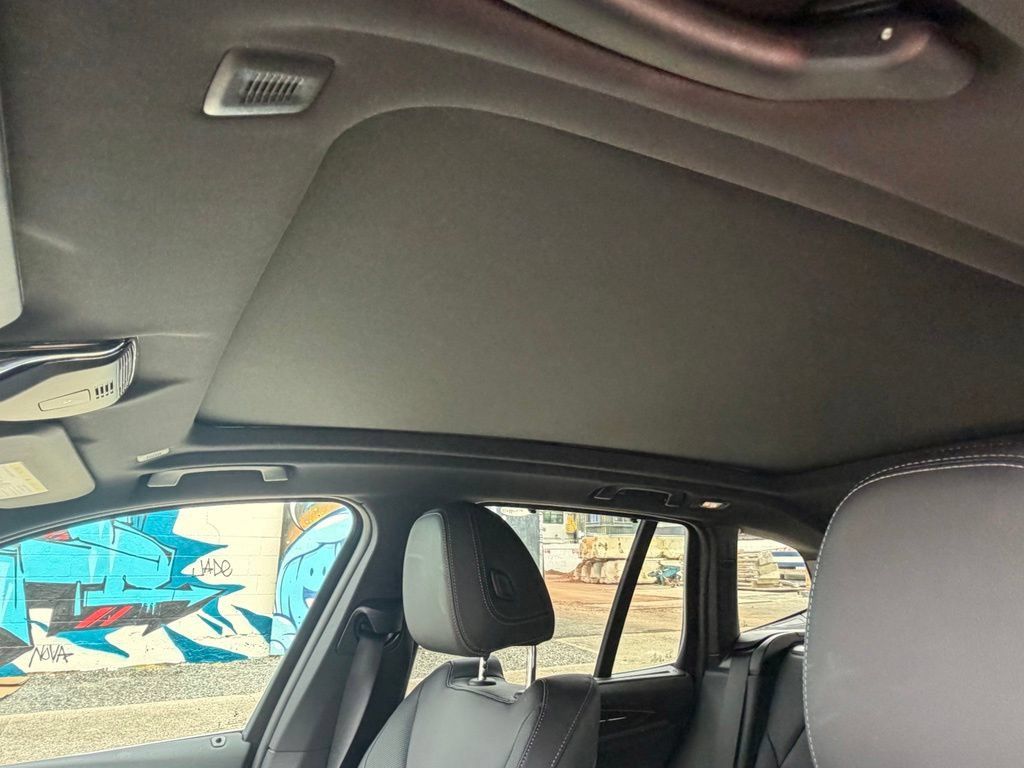 Used 2024 BMW X3 sDrive30i w/ Convenience Package RWD image 15