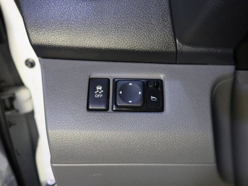 Used 2021 Nissan NV200 SV w/ Sliding Door Glass Package image 31