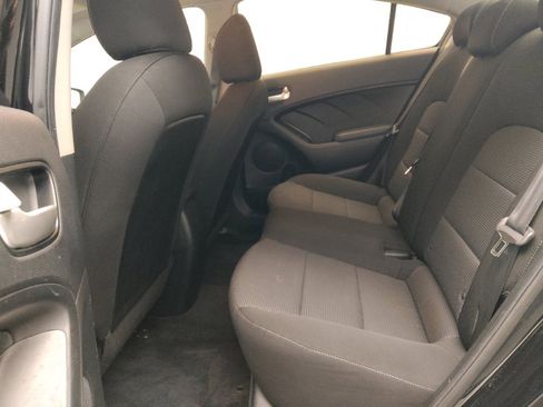 Used 2017 Kia Forte LX image 18