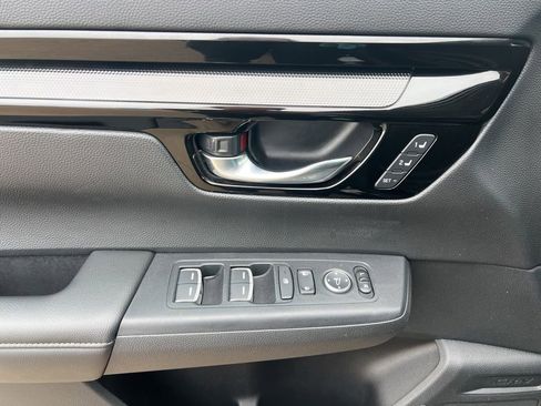 Used 2025 Honda CR-V EX-L image 12