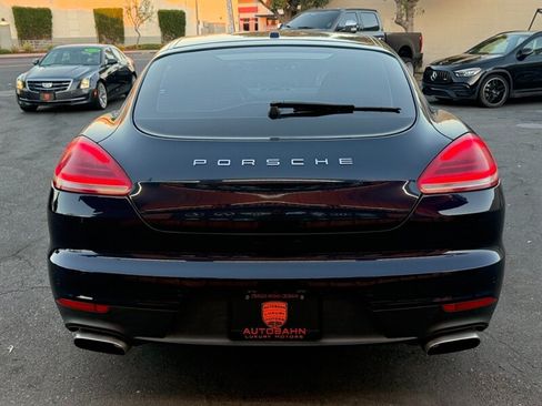 Used 2016 Porsche Panamera 4 Edition w/ Premium Package Plus AWD/4WD image 11