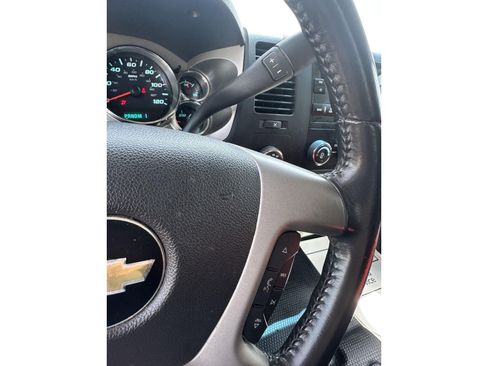 Used 2014 Chevrolet Silverado 2500 LT AWD/4WD image 26
