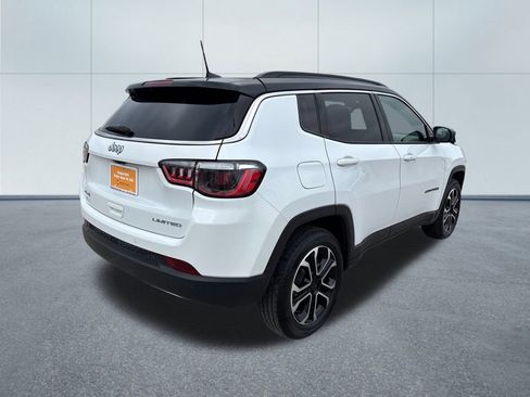 Used 2023 Jeep Compass Limited image 6