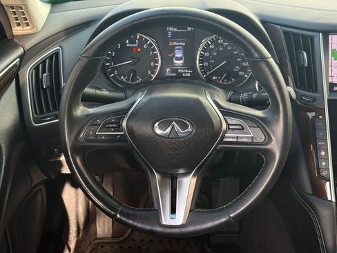 Used 2019 INFINITI Q50 Luxe w/ Essential Package (3.0T Luxe) image 15