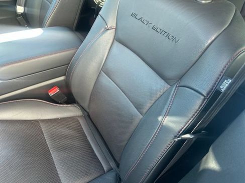 Used 2024 Honda Passport Black Edition image 10
