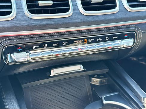 Used 2023 Mercedes-Benz GLE 53 AMG 4MATIC Coupe image 35