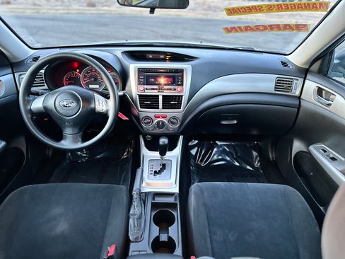 Used 2010 Subaru Impreza 2.5i AWD/4WD image 11