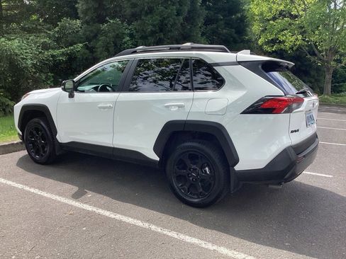 Used 2021 Toyota RAV4 TRD Off-Road w/ TRD Off-Road Weather Package AWD/4WD image 8