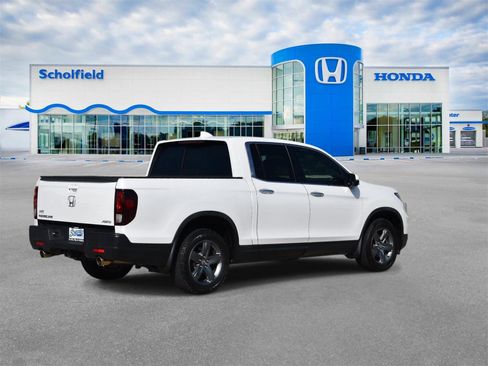 Used 2023 Honda Ridgeline RTL-E image 3